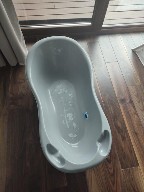 Kolotoč a vanička, 