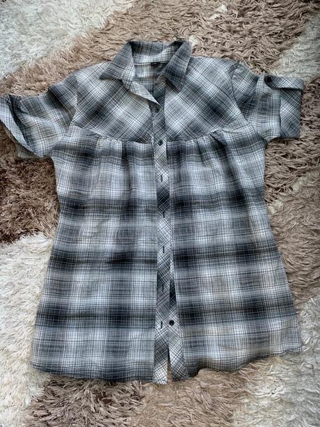 Károvaná košeľa, 38