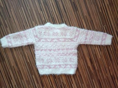 Chlpaty svetrik, f&f,86