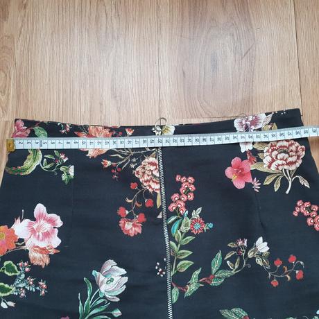 Púzdrová sukňa, reserved,m