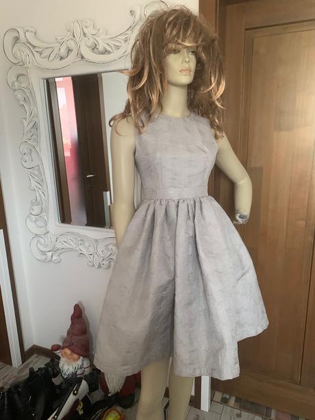 Prekrasne saty glami, m