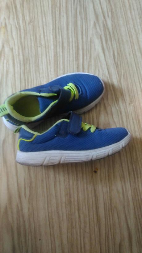 Detske tenisky, h&m,20