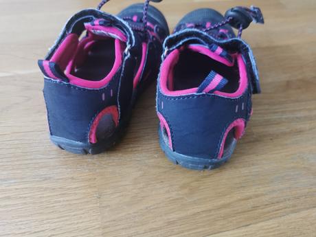 Sandále v. 26, loap,26