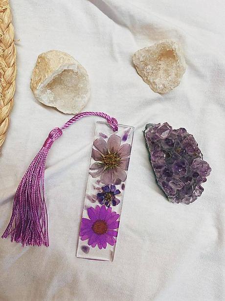 Ručne vyrobené živicové kľúčenky, 