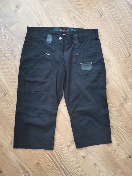 3/4-ové nohavice, 44