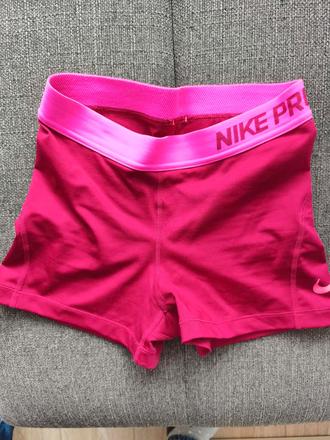 Nike pro šortky s, nike,s
