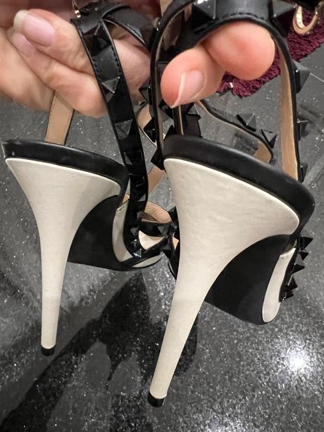 Valentino rockstud vel.40, 40