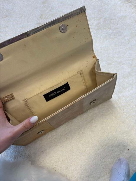 Kabelka, river island