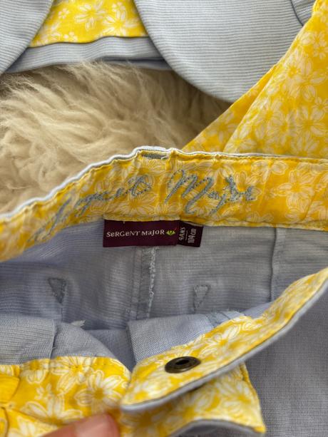 Prekrasny kostym, sergent major,110