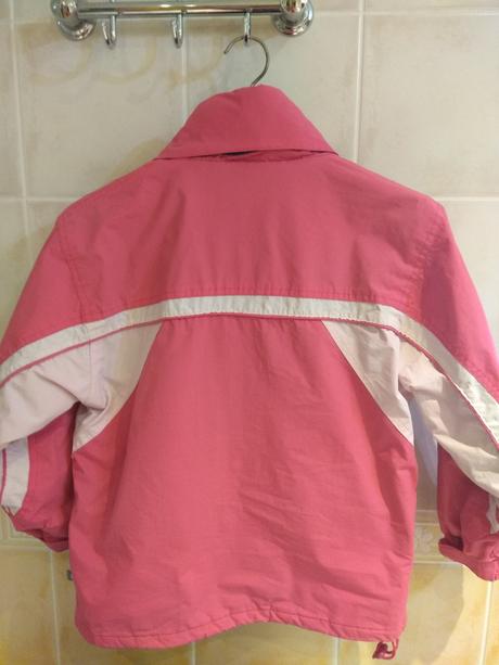 Prechodná vetrovka, 122