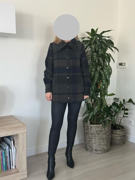Károvaný kabát, s
