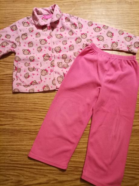 Dievčenské pyžamo veľ. 104 na 3-4r, primark,104