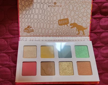 Essence jurassic world,