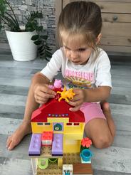 LEGO® DUPLO® Prasiatko Peppa a narodeninový dom (10433)