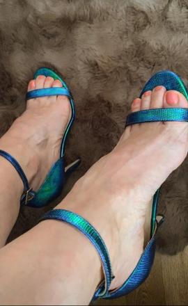 Sandalky, reserved,39