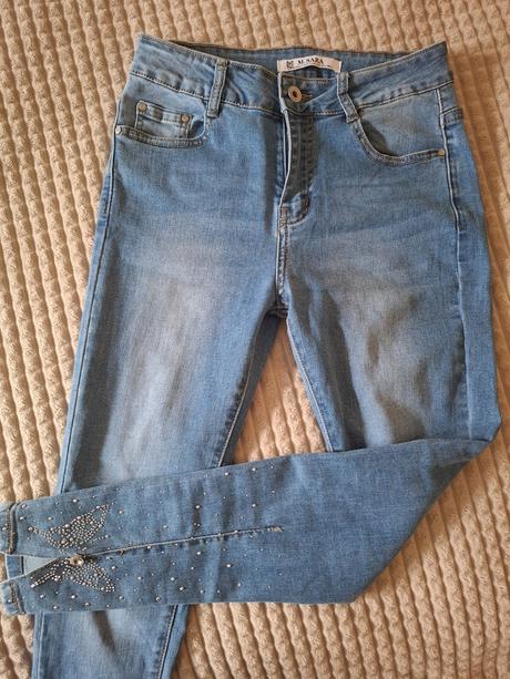 Elastické rifle - vzadu zdobené, s