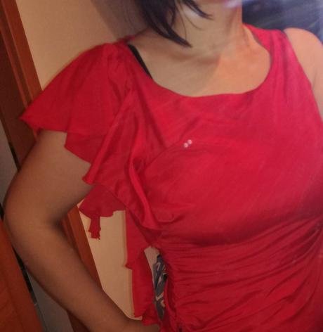 Syto červené asymetrické šaty s, s