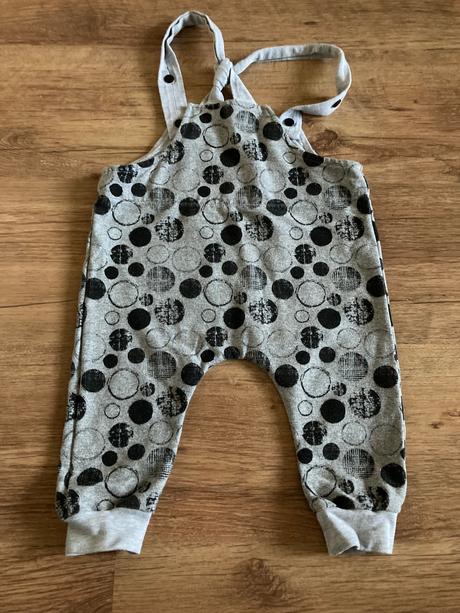 Nohavice na traky, 86