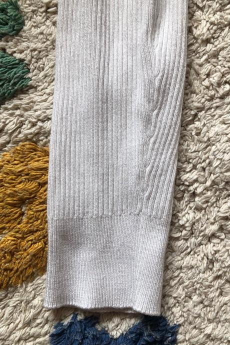 Darujem biely rolák amisu s, amisu,36