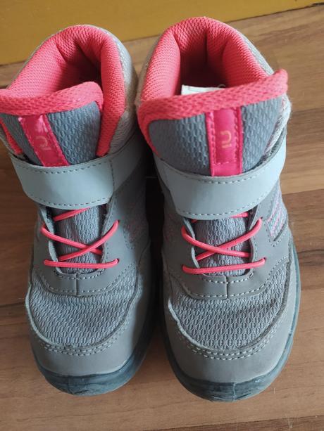 Ľahká turistická obuv, quechua,30