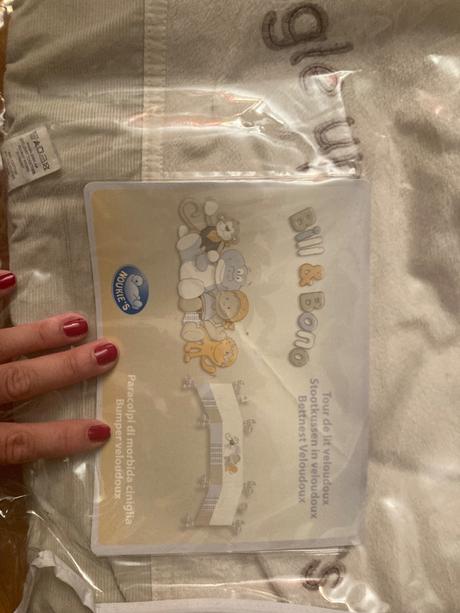 Mantinel macko do postieľky, 