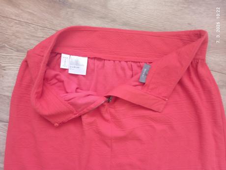 Teplejšia sukňa (už s poštovným), l