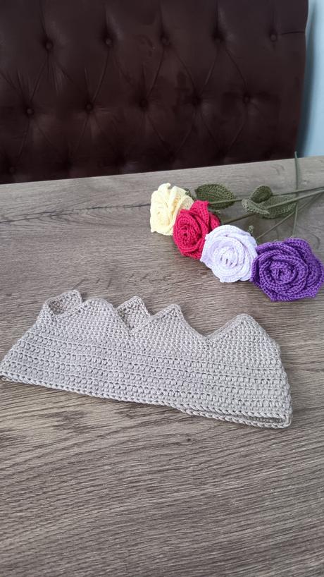 Háčkovaná korunková čelenka, <50 - 158