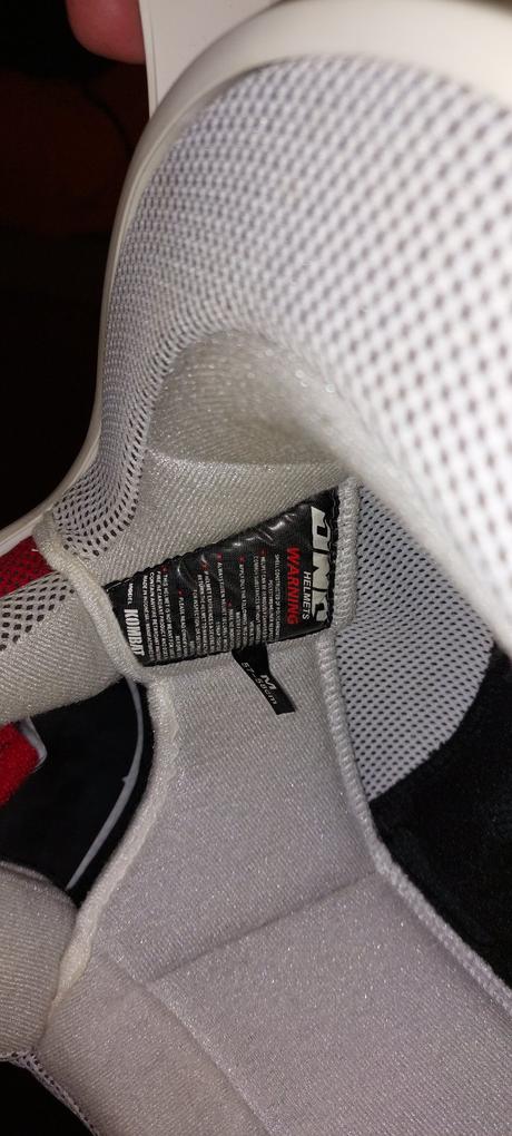 Prilba na motocross motorku, 