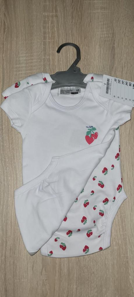 2xbody + 2x ponožky nové, ergee,68