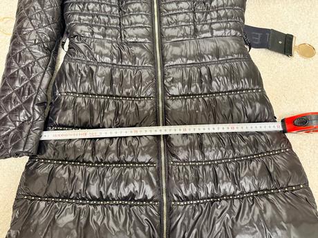 Zimná bunda, guess,s