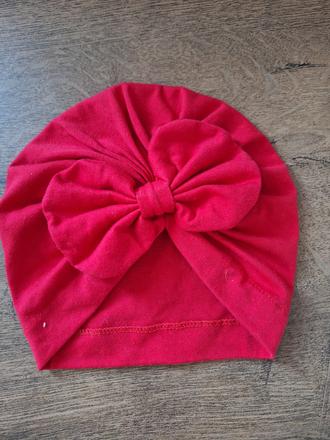 Čiapka s mašľou, 74