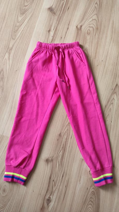 Tepláky, pampolina,116