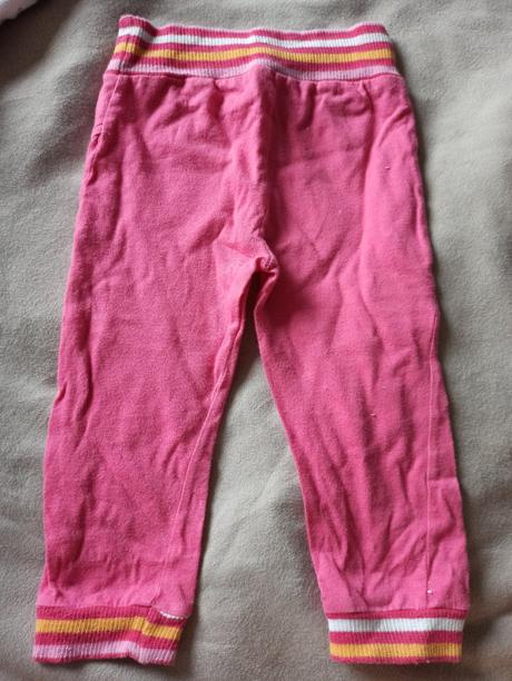 Ružové tepláčiky, 74