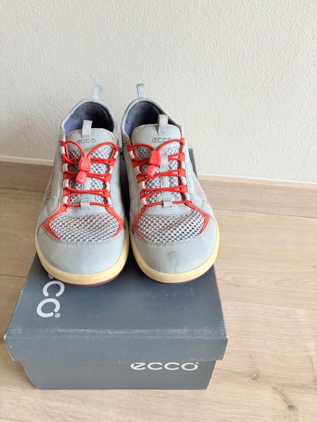 Letne tenisky, ecco,44