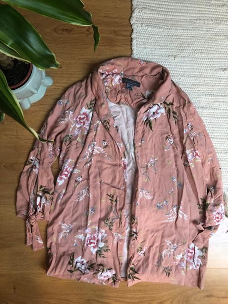 Kvietková blúzka/ sako, atmosphere,s