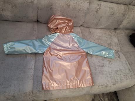 Vetrovka, reserved,104