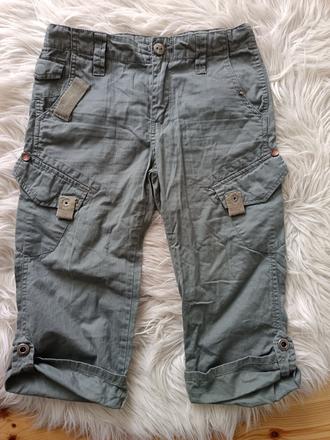 Nohavice pod kolena, 122