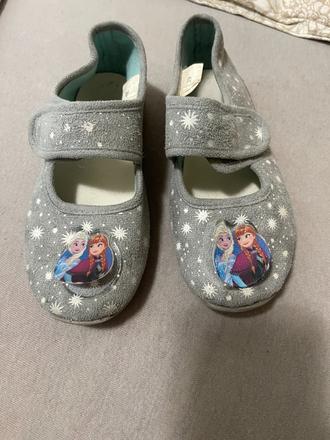 Papučky frozen, 29