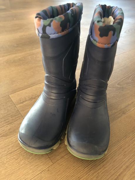 Gumaky blikajuce maskacove, 24