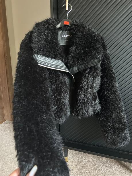 Kožušinovy kabatik nový, xs