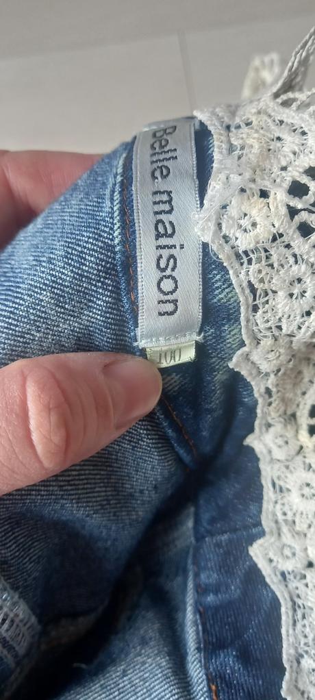 Bundička pre dievčatko, 104