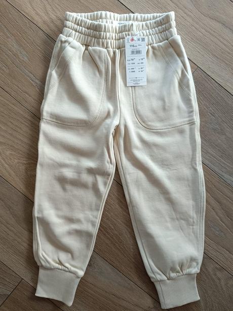 Kremove nenosené teplaciky, reserved,116