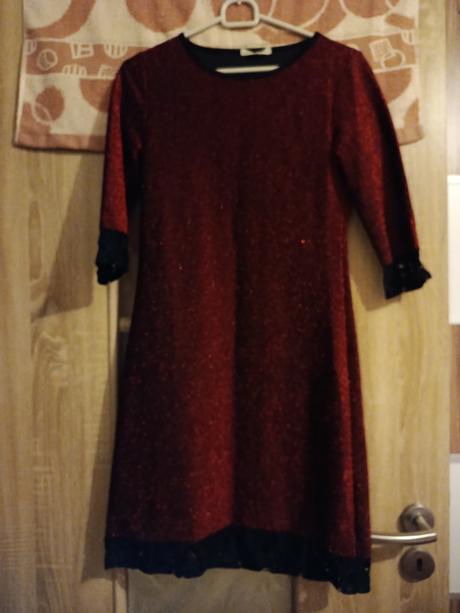 Príležitostné šatky s, s