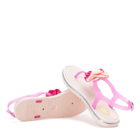 Fuchsiové sandále s kvetinkou, 37