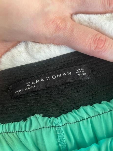 Saténová zelená sukňa, zara m, zara,m