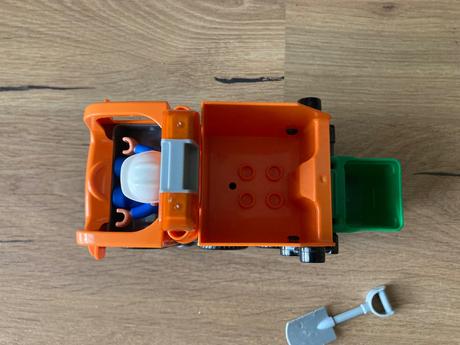 Lego duplo - smetiarske auto,vrtuľník,postavičky 5, 