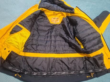 Lyžiarska bunda, 164