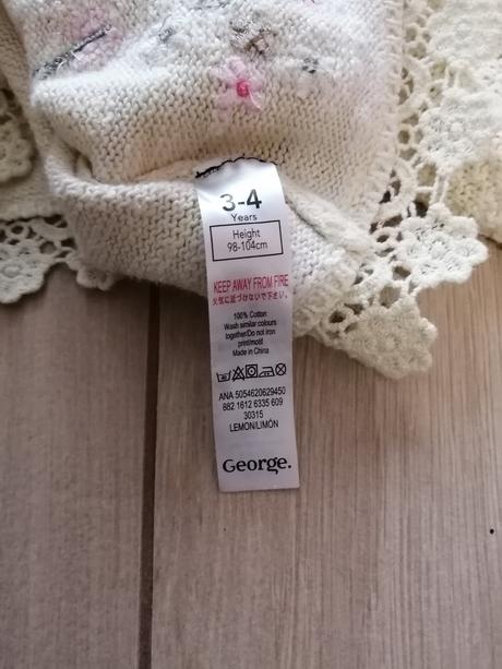 Kvetované bolerko, george,104