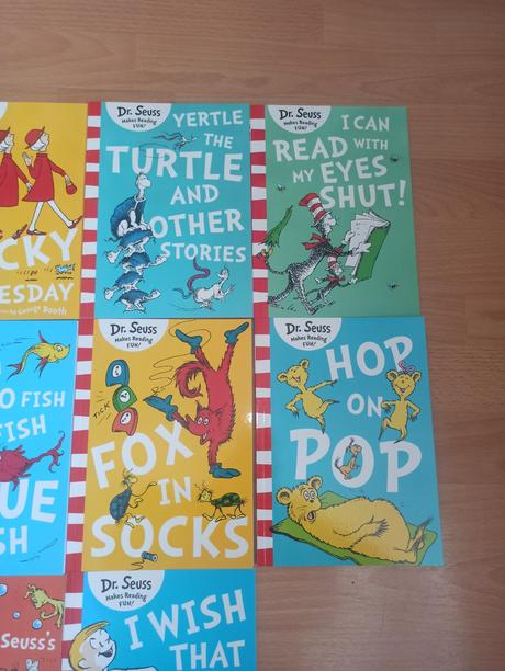 Dr seuss makes reading fun aj na kusy,