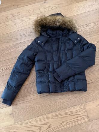 Páperová bunda, tommy hilfiger,s